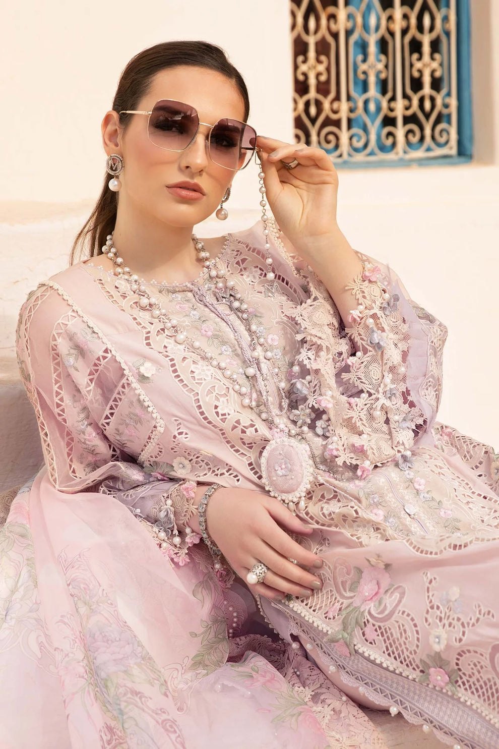 Maria B Luxury Lawn D-2406-A